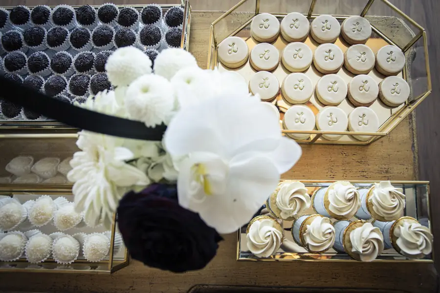 Black and gold sweet table detail